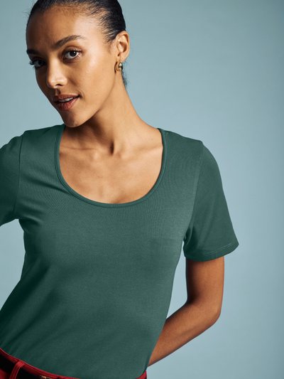 Universal Standard Scoop Neck Tee - Forest Green