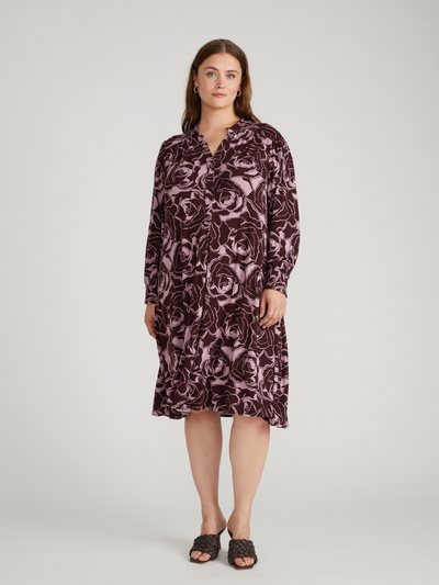 Universal Standard Gramercy Liquid Jersey Dress - Rose Print in Black Cherry