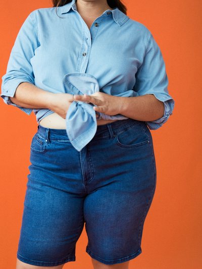 Universal Standard Bae Denim Shorts - True Blue