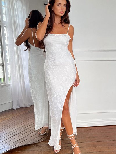 Beginningboutique Adelaide White Maxi Dress