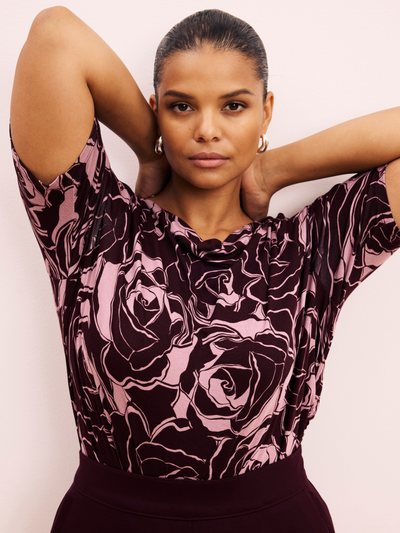 Universalstandard Louise Short Sleeve Liquid Jersey Top - Rose Print in Black Cherry