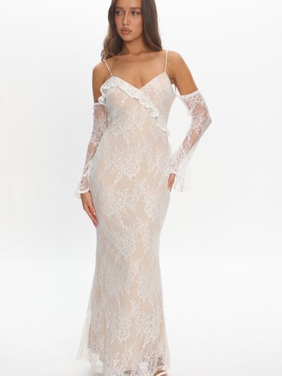 Selfieleslie Zarah Off-Shoulder Sleeve Lace Maxi Dress White