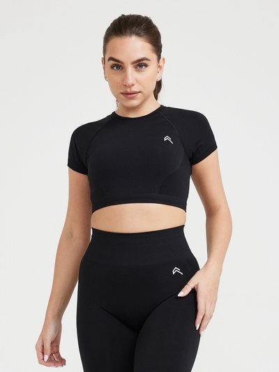 Oneractive EffortlessLift™ Seamless Short Sleeve Crop Top with White Logo | Black