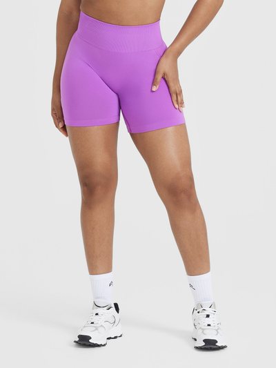 Oneractive EffortlessLift™ Seamless Shorts with White Logo | Grape Purple