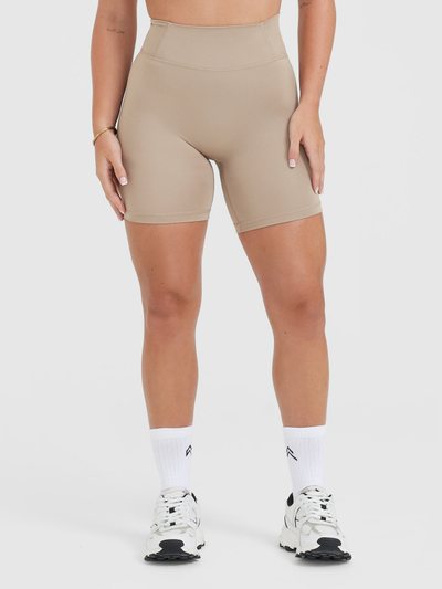 Oneractive Timeless High Waisted Shorts 6" | Sandstone