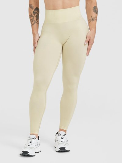 Oneractive EffortlessLift™ Seamless Leggings with White Logo | Vanilla