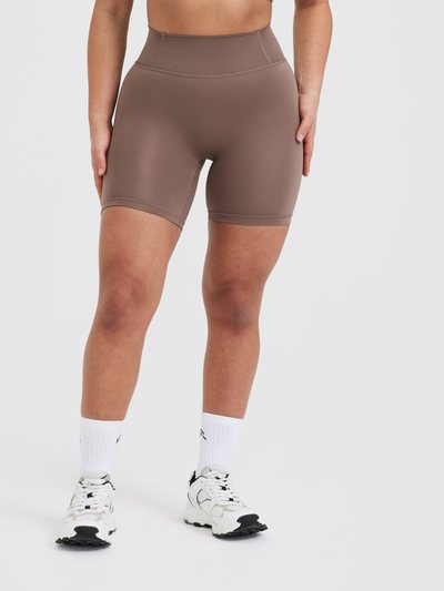 Oneractive Timeless High Waisted Shorts 6" | Cool Brown