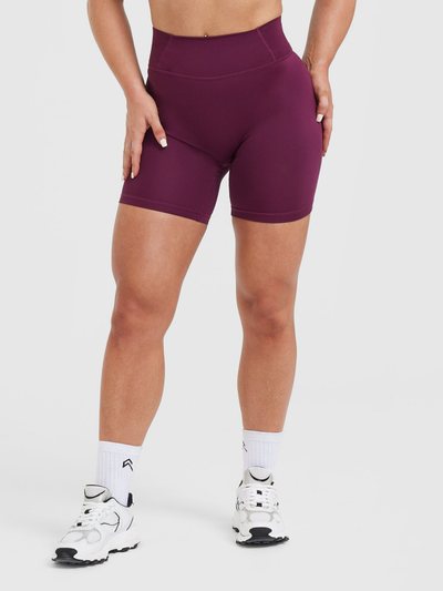 Oneractive Timeless High Waisted Shorts 6" | Ripe Fig